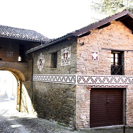 Готель Il Borgo Del Castello Cremolino Екстер'єр фото